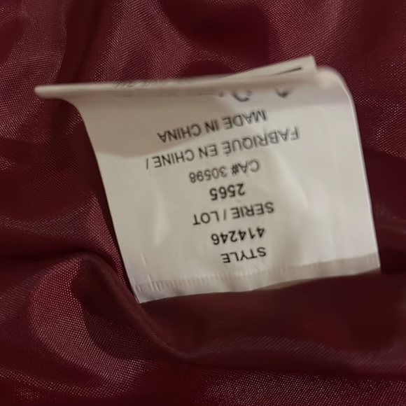 90s BURGUNDY VEST WITH FUR COLLAR - Picture 8 of 8